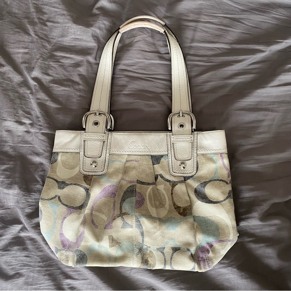 Coach Multicolor Signature Shoulder Bag